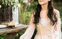 代斯发了和张月陈瑶徐梦洁合照